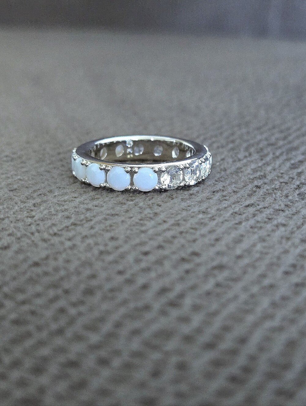 Kendra Scott (Retired) Rhodium🤍 "Chandler" Band Ring💍 in White Opalite Mix - Picture 8 of 16